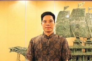 李赞集：无私奉献 大爱无疆