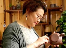 杨慧英紫砂壶——匠心桃花源